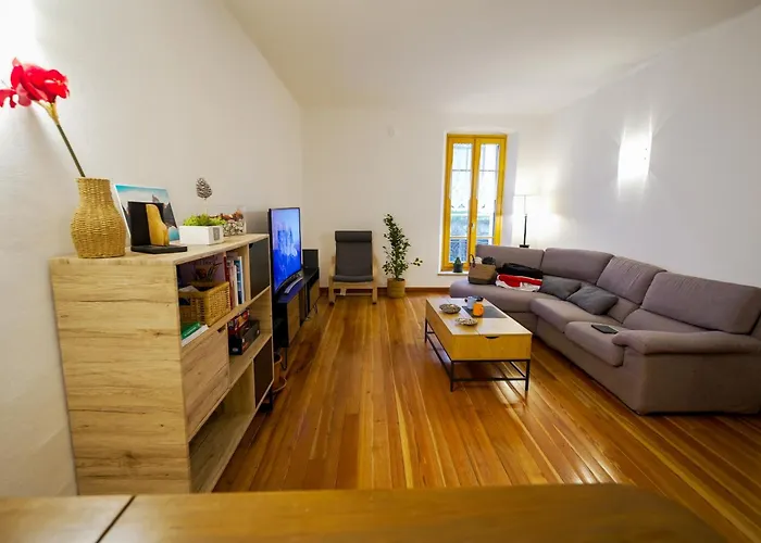 Apartment Large In The Historic Center Of *